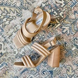 Steve Madden Faith Tan Nude block Heel Sandals size 8.5